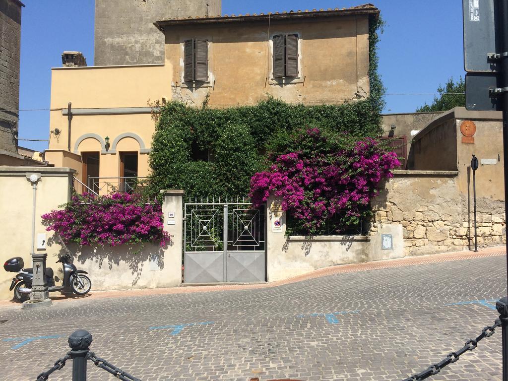 Le Stalle Del Seminario Tarquinia Extérieur photo